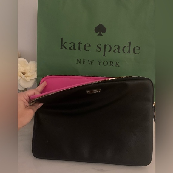 Kate Spade Black Leather Laptop Mac Book Notebook Sleeve Case - Picture 7 of 8